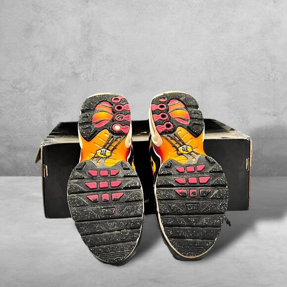 ★ Nike Air Max Plus 'Black Active Pink'  Sneakers ★ - Picture 7 of 9